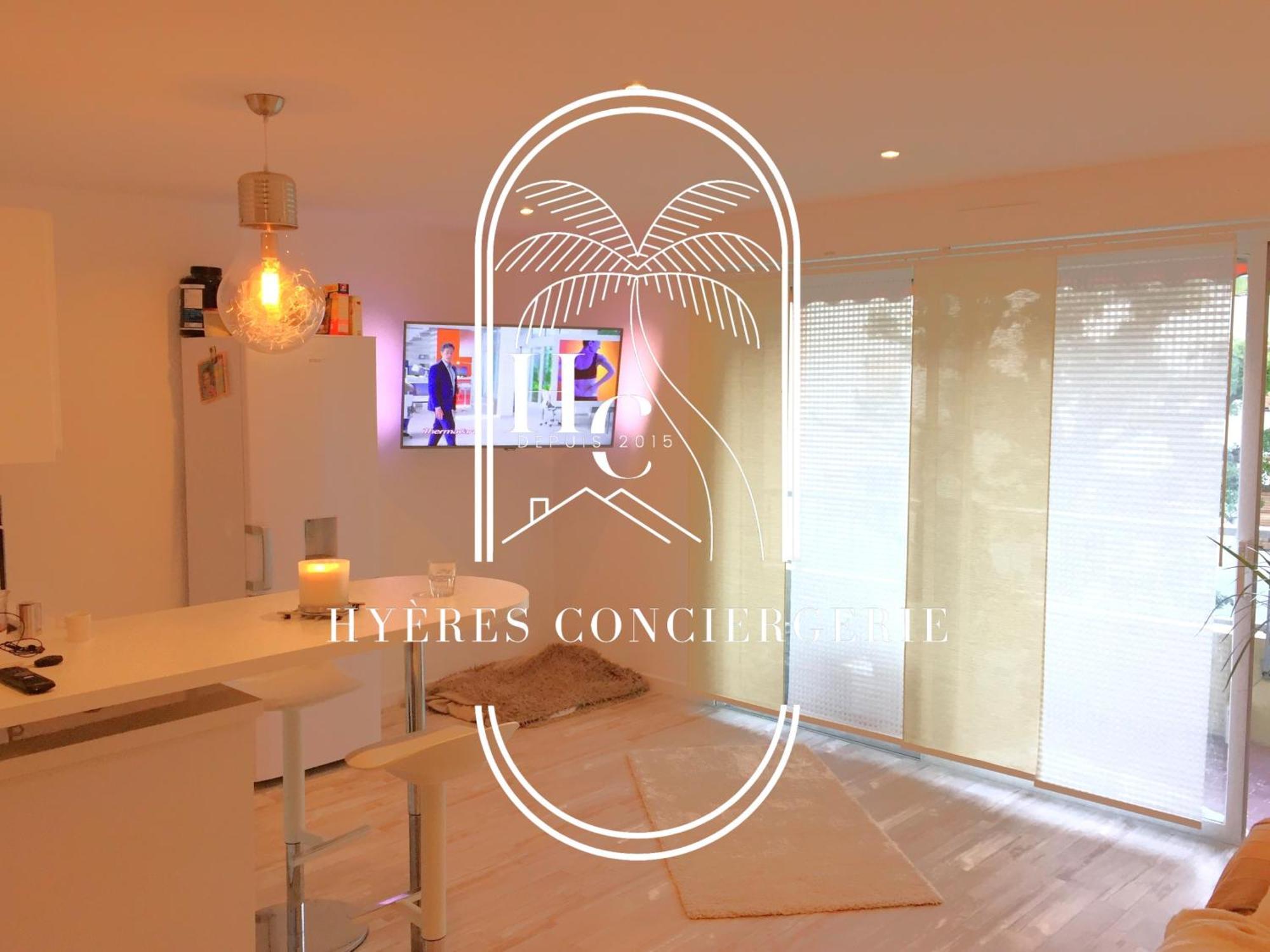 T2cocconing- Clim/pk/wifi- Costebelle-5min Apartment *